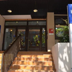 Kyriad Direct Centre Монтобан