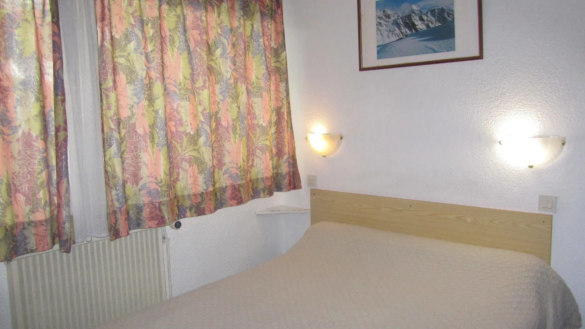 **  Hotel Duchesse Anne Lourdes France
